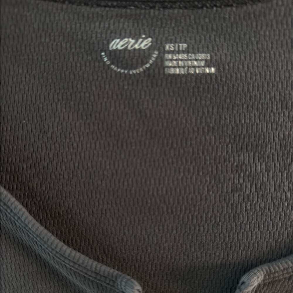 Aerie Gray Cropped Tee - Picture 4 of 4
